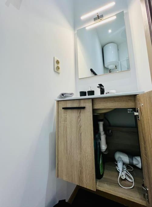 Charmant Petit Appartement. Liege Luaran gambar