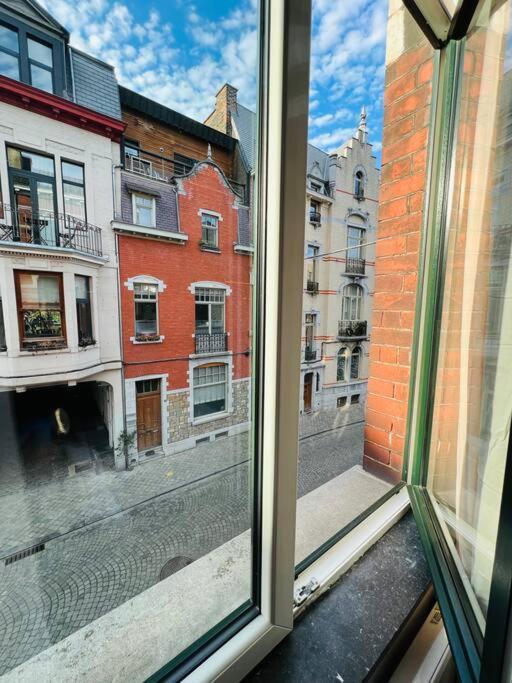 Charmant Petit Appartement. Liege Luaran gambar