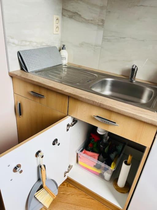 Charmant Petit Appartement. Liege Luaran gambar