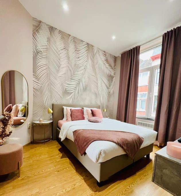 Charmant Petit Appartement. Liege Luaran gambar